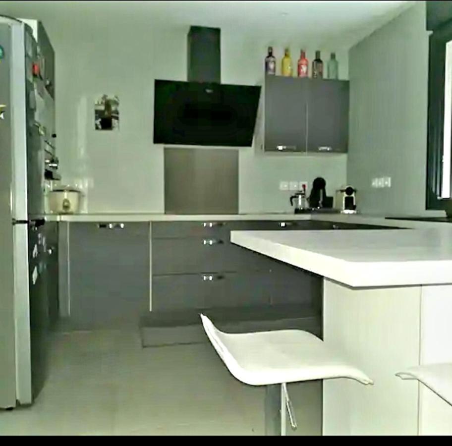 Chambre Privee Dans Maison Le Tampon Exterior foto